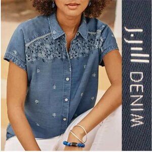 J. Jill Denim Cap Sleeve Button Front Chambray Shirt Top Flowers Medium